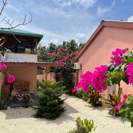 New Breeze Thoddoo Inn Exterior foto